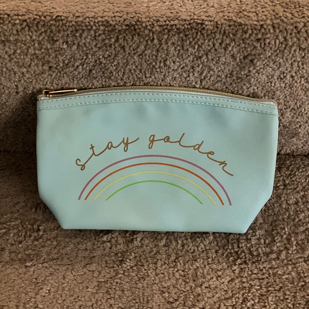 NWOT RUBY + CASH “Stay Golden”Cosmetic Bag